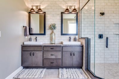Floating vanity with double sinks
